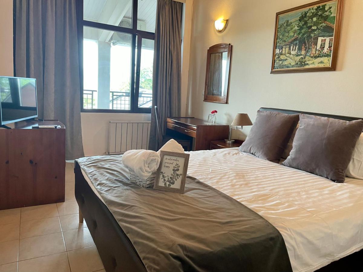 Hotel Shterev Anevo Sopot Buitenkant foto